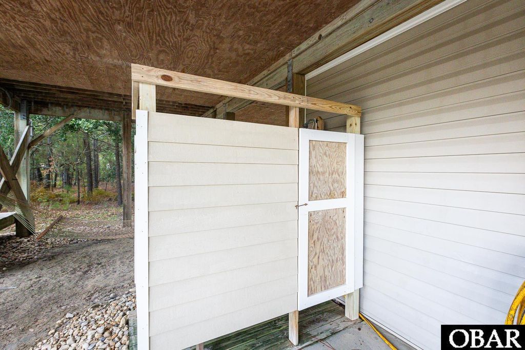 Image 33 of property listing at 633 Tern Court Lot 3, Corolla, NC 27927