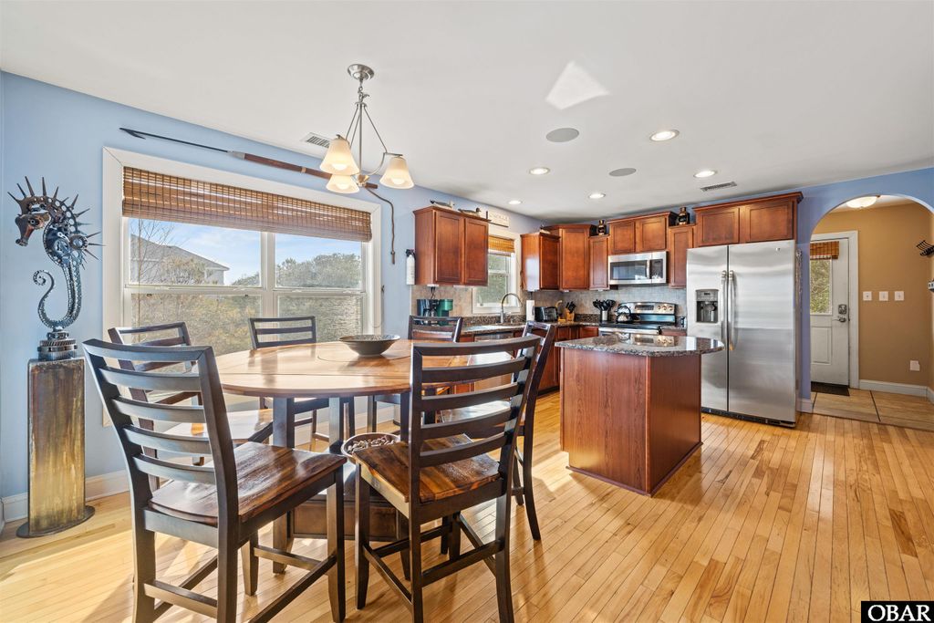 Image 9 of property listing at 633 Tern Court Lot 3, Corolla, NC 27927