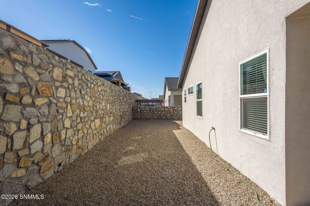 2914 Marvin Gardens Avenue, Las Cruces, NM 88012