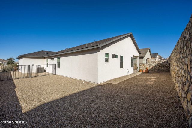 2914 Marvin Gardens Avenue, Las Cruces, NM 88012