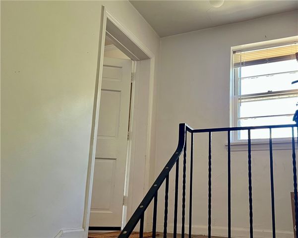 6833 Meade St 6, Point Breeze, PA 15208
