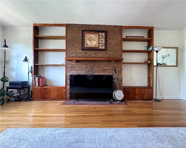 6833 Meade St 6, Point Breeze, PA 15208