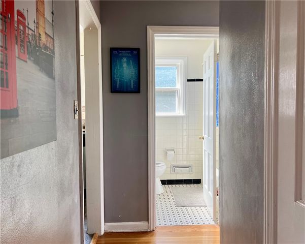 6833 Meade St 6, Point Breeze, PA 15208