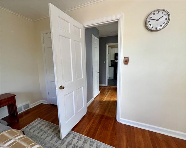 6833 Meade St 6, Point Breeze, PA 15208