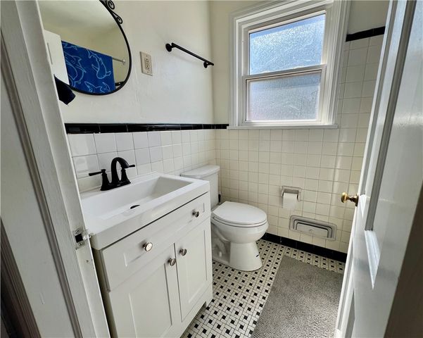 6833 Meade St 6, Point Breeze, PA 15208