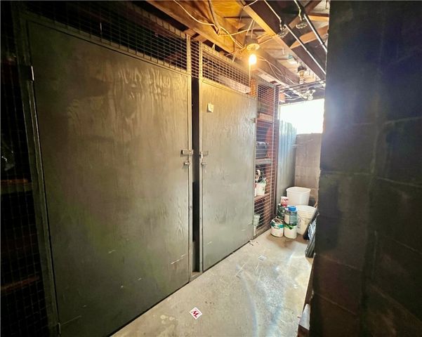 6833 Meade St 6, Point Breeze, PA 15208