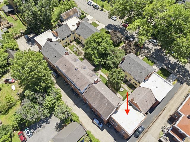6833 Meade St 6, Point Breeze, PA 15208