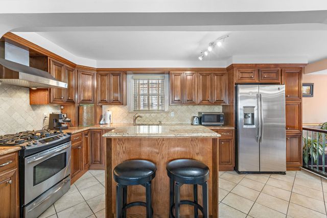 900 79TH ST, North Bergen, NJ 07047