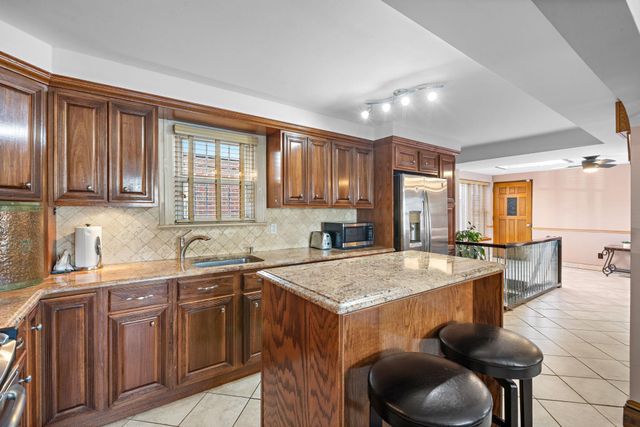 900 79TH ST, North Bergen, NJ 07047