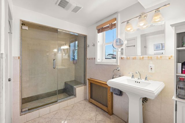 900 79TH ST, North Bergen, NJ 07047