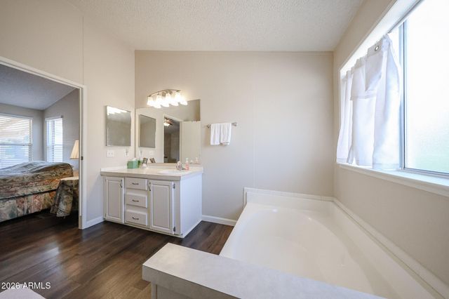 3901 E PINNACLE PEAK Road 355, Phoenix, AZ 85050