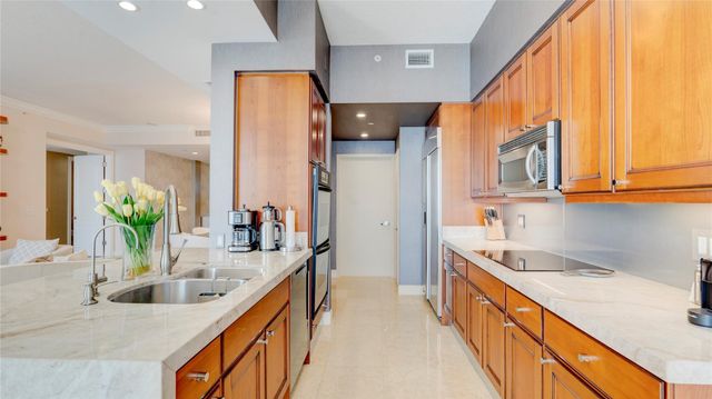 4240 Galt Ocean Drive 2303, Fort Lauderdale, FL 33308