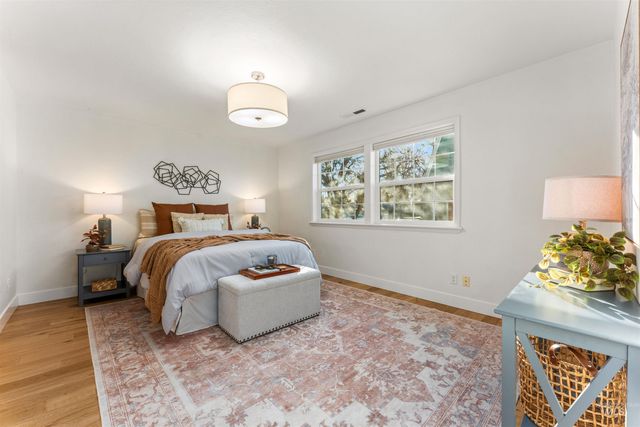 433 N Rene Pl., Eagle, ID 83616