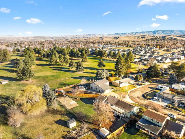 433 N Rene Pl., Eagle, ID 83616