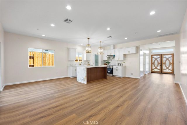 4906 Redbank Road, Bakersfield, CA 93307