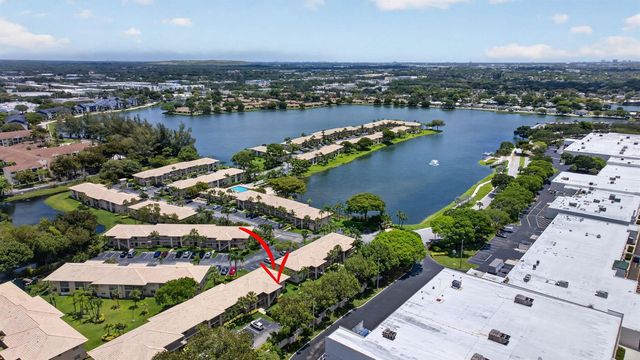 5561 Lakeside Drive 107, Margate, FL 33063