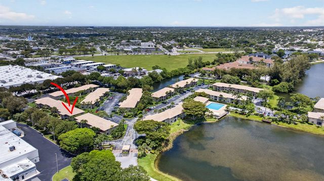 5561 Lakeside Drive 107, Margate, FL 33063
