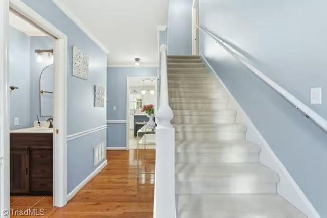 4813 Barkas NW Drive, Winston-salem, NC 27106