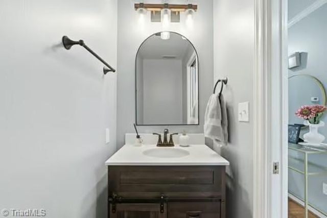 4813 Barkas NW Drive, Winston-salem, NC 27106