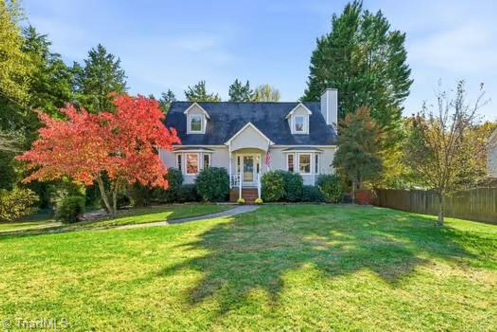 4813 Barkas NW Drive, Winston-salem, NC 27106