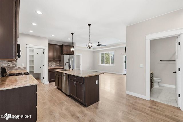 5774 N Buttermilk Circle, Wasilla, AK 99654