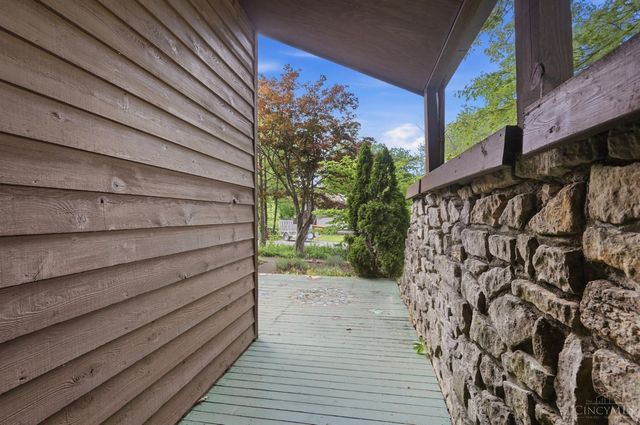 4 Little Indian Trail, New Richmond, OH 45157