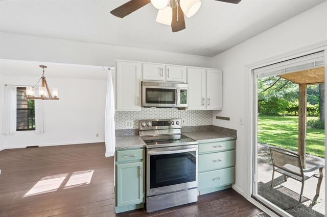 4 Little Indian Trail, New Richmond, OH 45157
