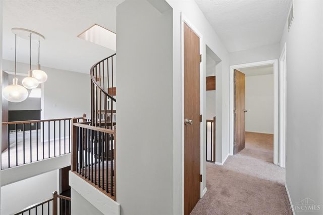 4 Little Indian Trail, New Richmond, OH 45157