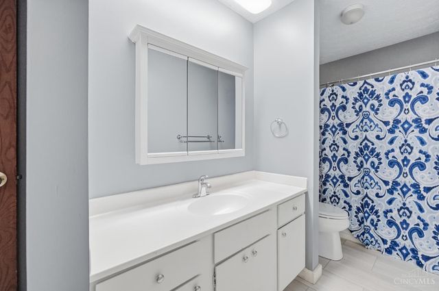 4 Little Indian Trail, New Richmond, OH 45157