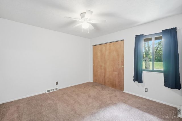 4 Little Indian Trail, New Richmond, OH 45157