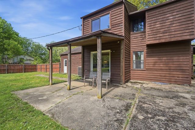 4 Little Indian Trail, New Richmond, OH 45157