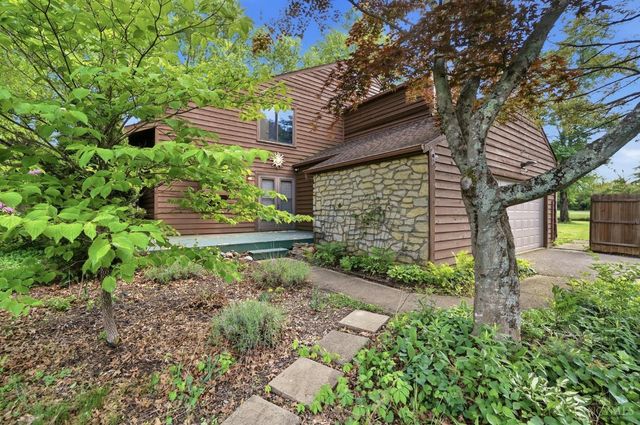 4 Little Indian Trail, New Richmond, OH 45157