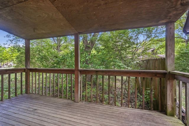 4 Little Indian Trail, New Richmond, OH 45157