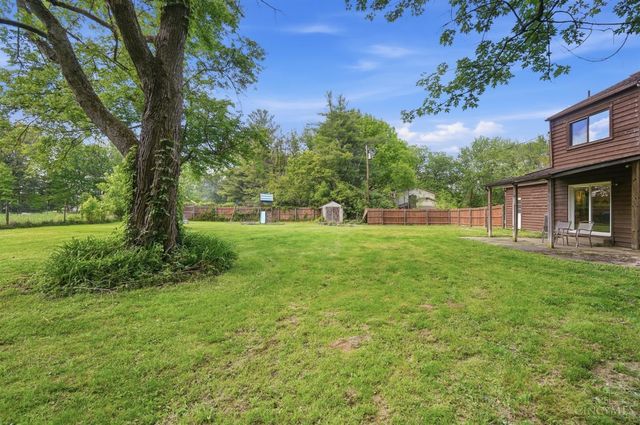 4 Little Indian Trail, New Richmond, OH 45157