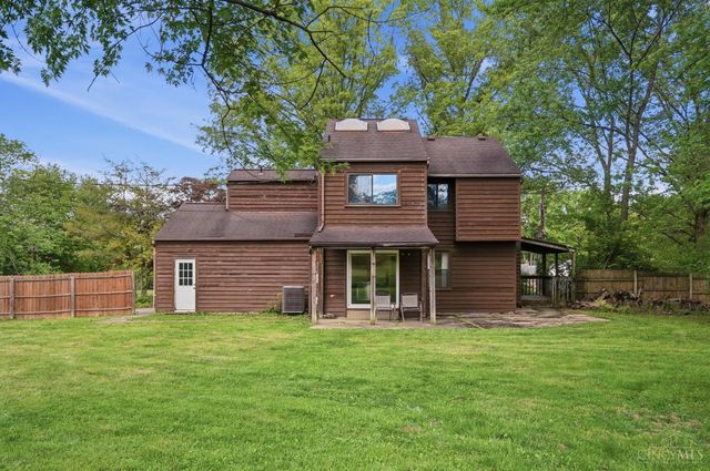 4 Little Indian Trail, New Richmond, OH 45157