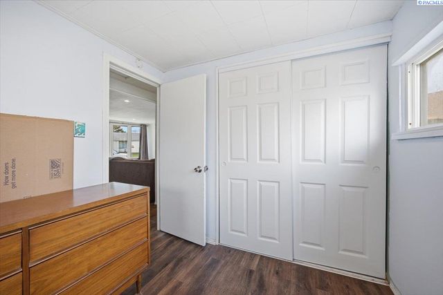 1520 Perkins Avenue, Richland, WA 99354