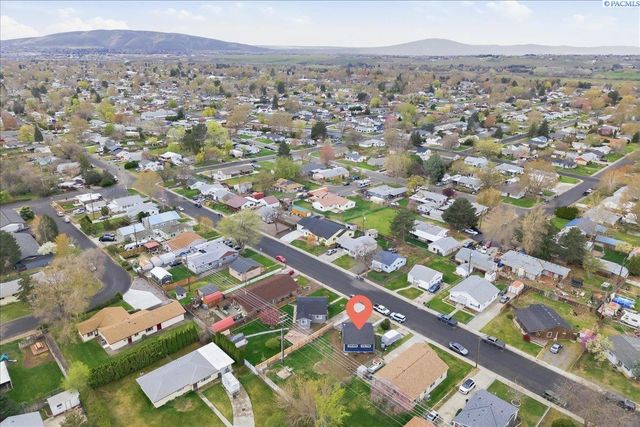 1520 Perkins Avenue, Richland, WA 99354