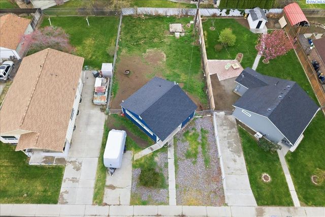 1520 Perkins Avenue, Richland, WA 99354