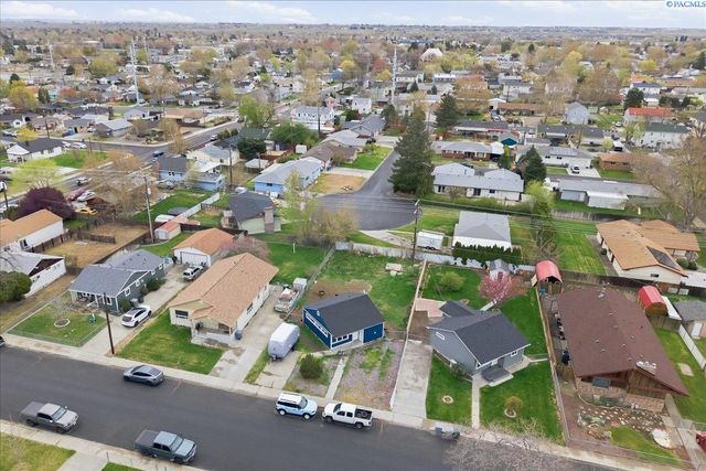 1520 Perkins Avenue, Richland, WA 99354