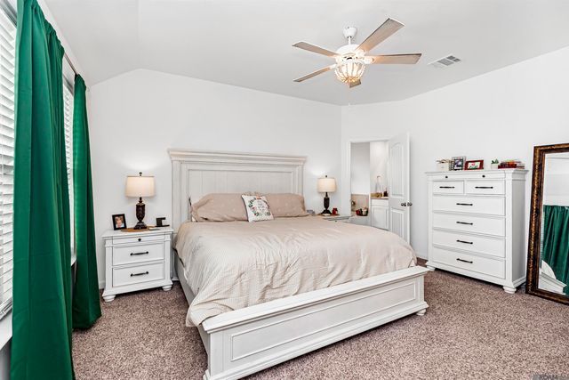 7762 Joe Lynn Trails, Denham Springs, LA 70726