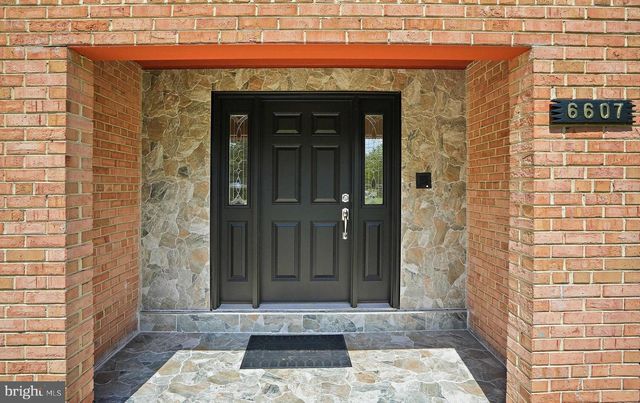 6607 LONE OAK DR, Bethesda, MD 20817
