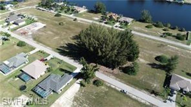 2815 NW 45th PL, Cape Coral, FL 33993