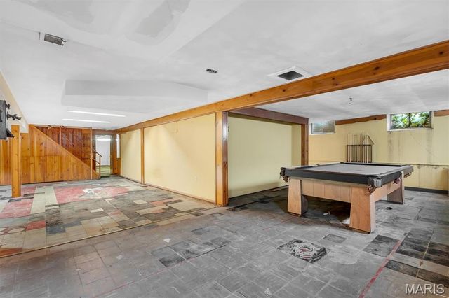 5935 Highfield Road, St Louis, MO 63109