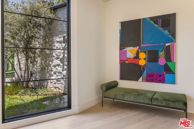 1749 Mandeville Lane, Los Angeles, CA 90049