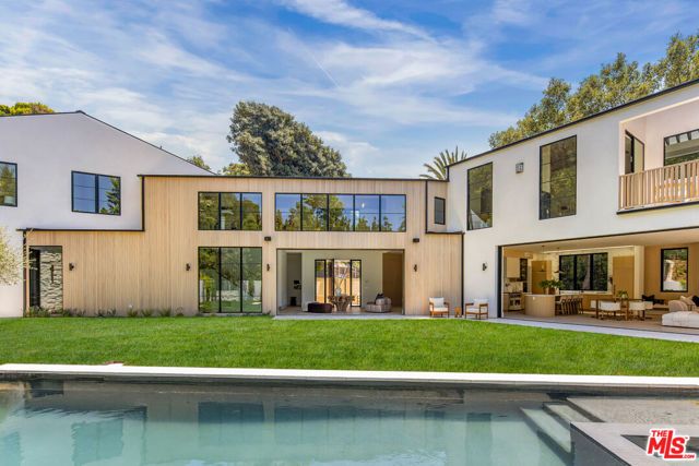 1749 Mandeville Lane, Los Angeles, CA 90049