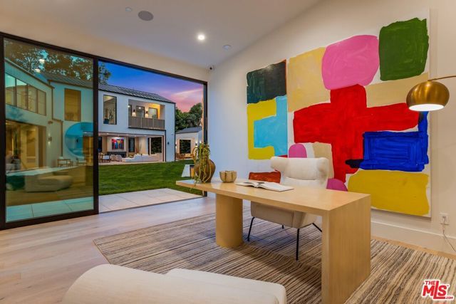 1749 Mandeville Lane, Los Angeles, CA 90049