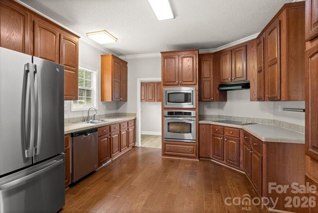 97 Meadowview Drive, Saluda, NC 28773