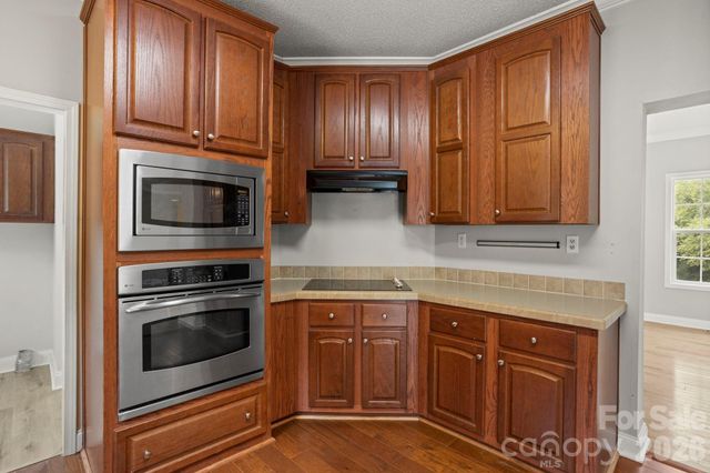 97 Meadowview Drive, Saluda, NC 28773