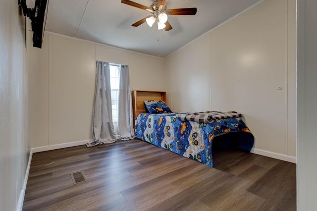 1357 State Highway 1050, Jeffersonville, KY 40337