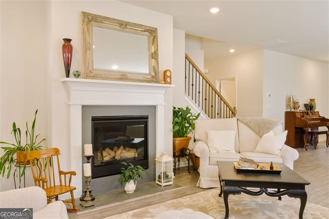 608 Magnolia Drive, Dawsonville, GA 30534